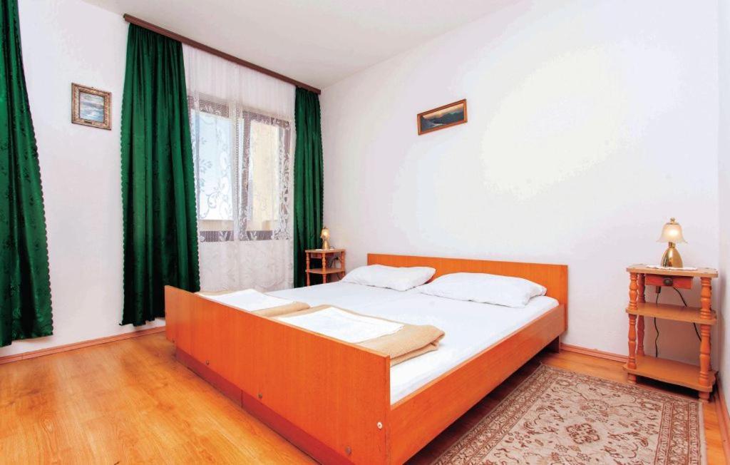 Apartmani Mile Krk Town Exteriér fotografie